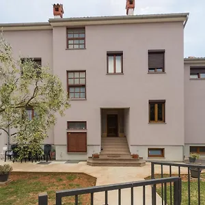 Es Apartment Rovinj
