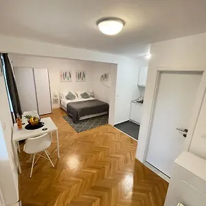 apartment-maria-zadar.hotelinzadar.com/