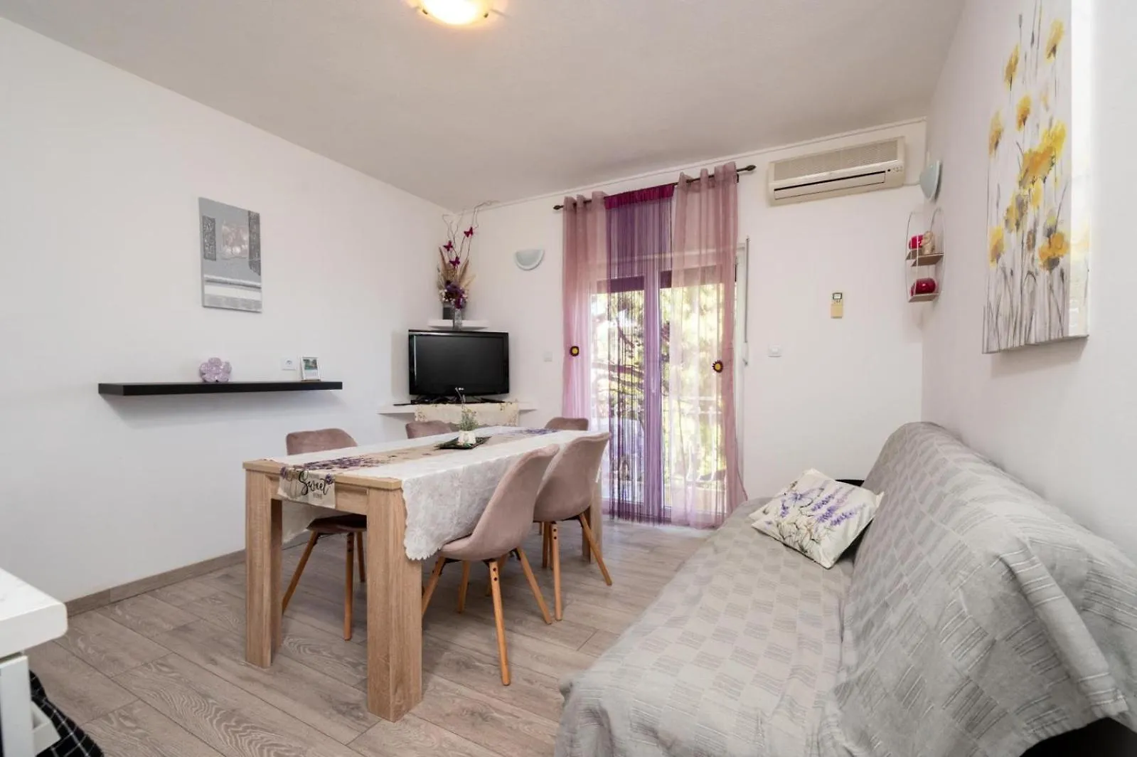 Apartments Lucija Trogir